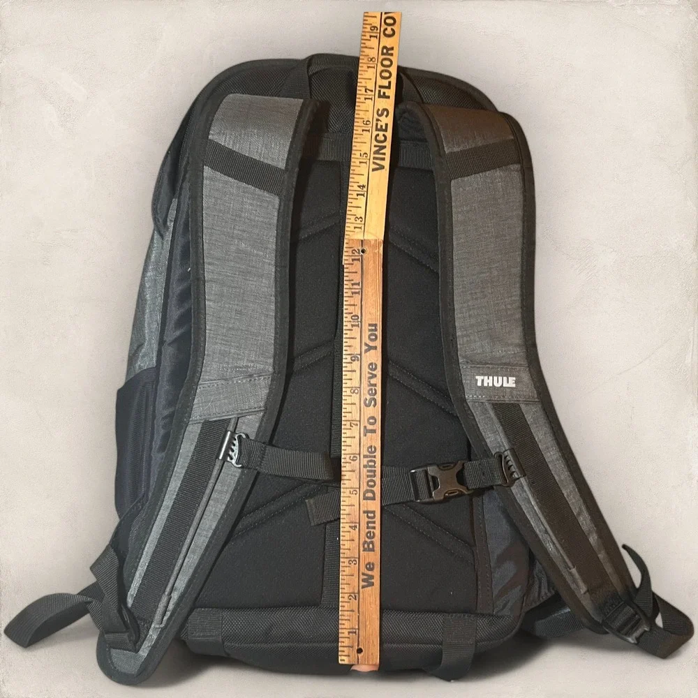 Thule Leed's Branded Backpack Gray HomeAway‎ Logo Padded Laptop Sleeve Tech Bag